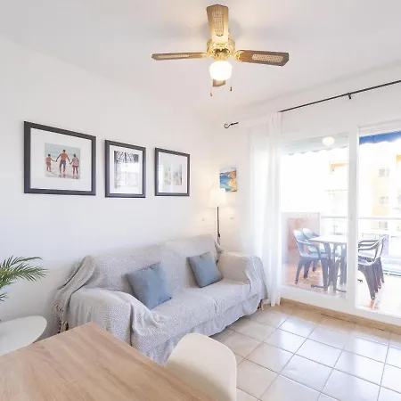 Cubo's Costa Apartment Torrox